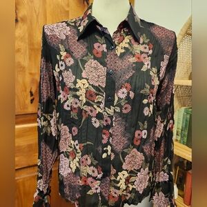 Apostrophe XS Button up Floral Blouse